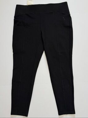 Stretch Ponte Capri Pants - Black
